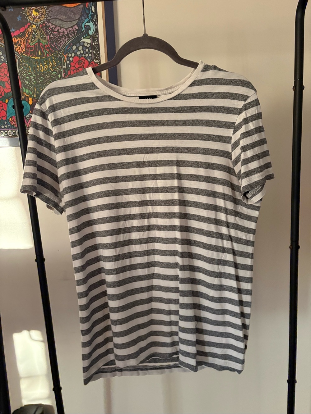 H&M Gray and White Striped Short Sleeve Tee